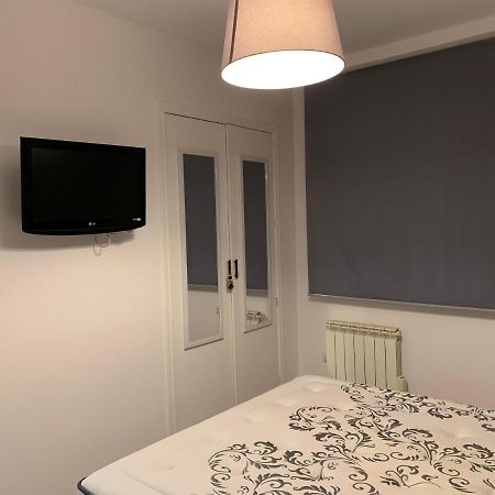 La Perla Del Pirineo Apartment Jaca Bagian luar foto